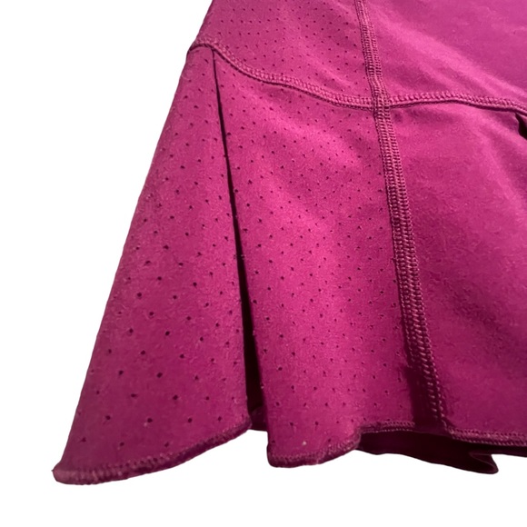 ✔️ Women’s Nike skirt - Picture 3 of 8